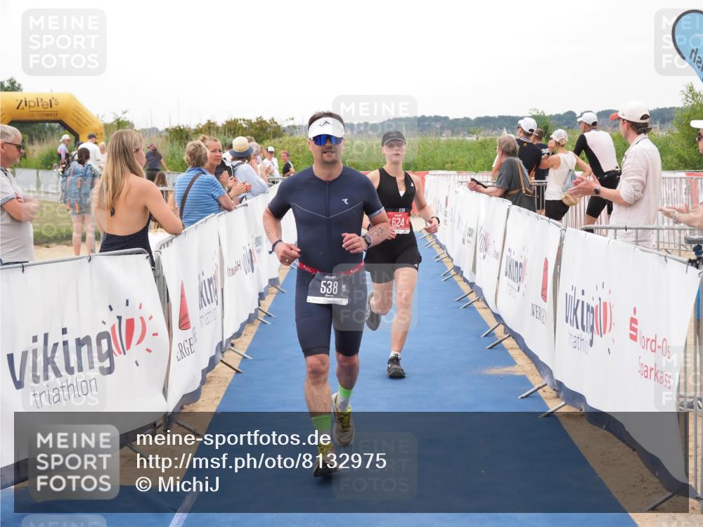 22.06.2025 - Viking Triathlon MichiJ http://msf.ph/oto/8132975 22.06.2025 15:52:02 Ziel 538, 624 meine-sportfotos.de