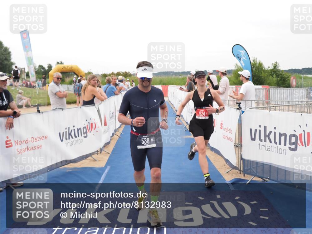22.06.2025 - Viking Triathlon MichiJ http://msf.ph/oto/8132983 22.06.2025 15:52:03 Ziel 538, 624 meine-sportfotos.de