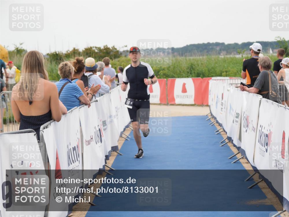 22.06.2025 - Viking Triathlon MichiJ http://msf.ph/oto/8133001 22.06.2025 15:52:26 Ziel 519 meine-sportfotos.de