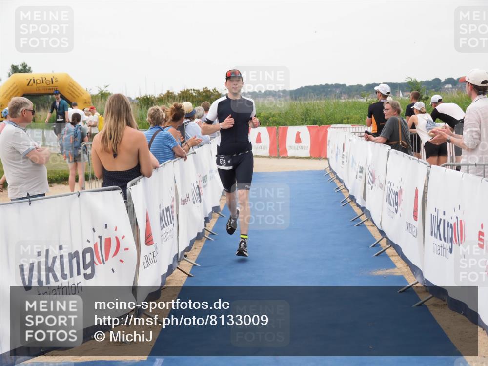 22.06.2025 - Viking Triathlon MichiJ http://msf.ph/oto/8133009 22.06.2025 15:52:27 Ziel 519 meine-sportfotos.de