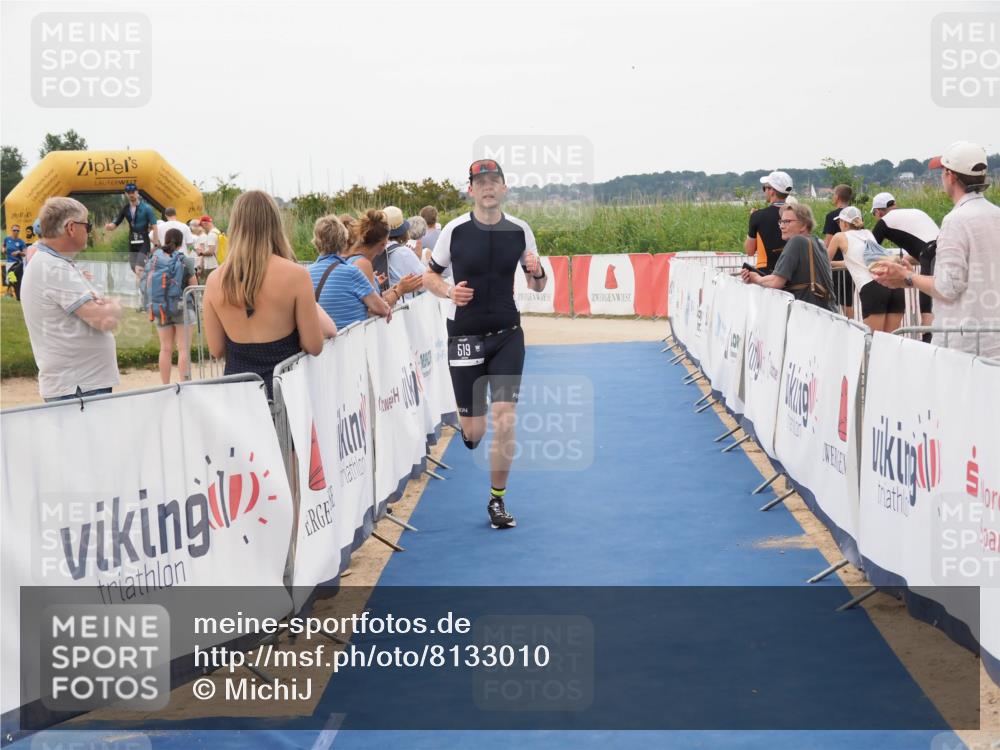 22.06.2025 - Viking Triathlon MichiJ http://msf.ph/oto/8133010 22.06.2025 15:52:27 Ziel 519 meine-sportfotos.de