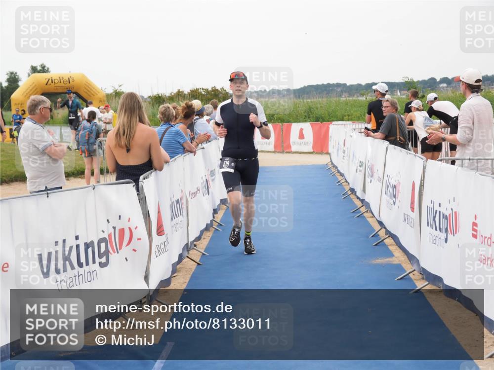 22.06.2025 - Viking Triathlon MichiJ http://msf.ph/oto/8133011 22.06.2025 15:52:27 Ziel 519 meine-sportfotos.de