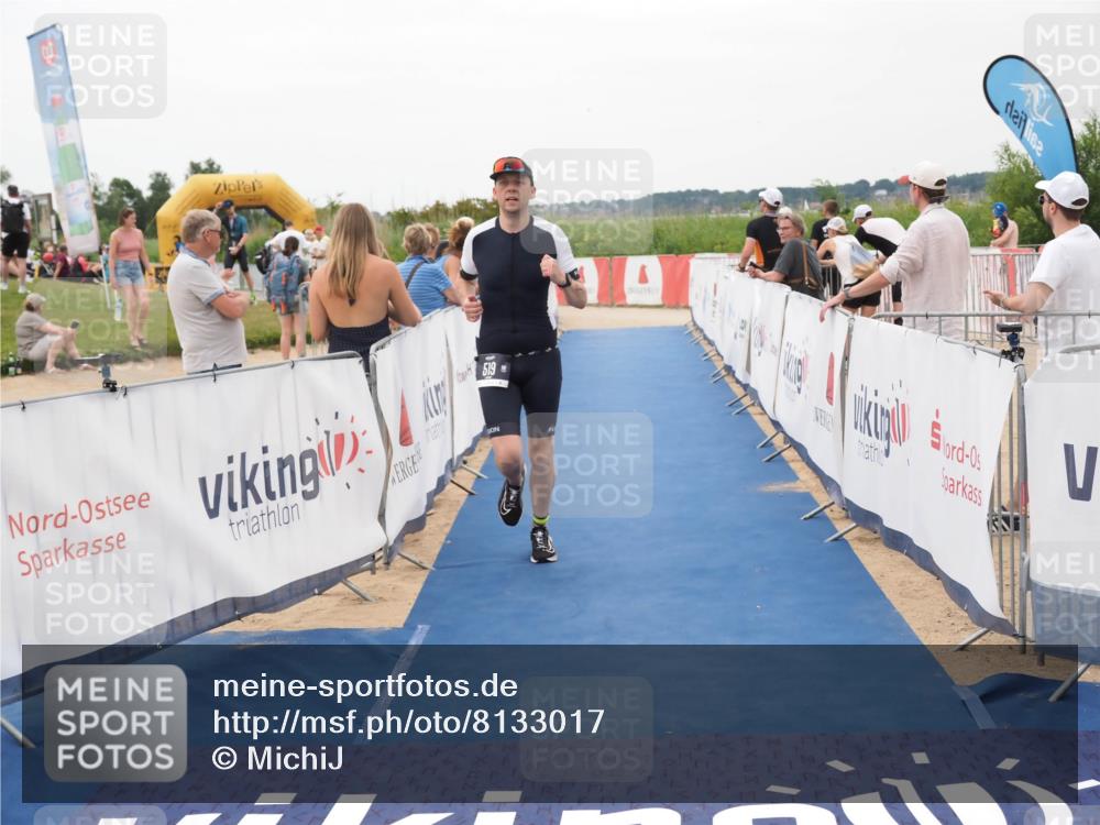 22.06.2025 - Viking Triathlon MichiJ http://msf.ph/oto/8133017 22.06.2025 15:52:28 Ziel 519 meine-sportfotos.de