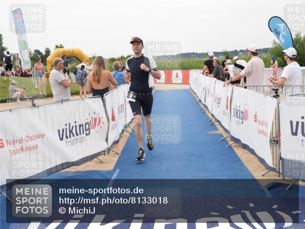 22.06.2025 - Viking Triathlon MichiJ http://msf.ph/oto/8133018 22.06.2025 15:52:28 Ziel 519 meine-sportfotos.de
