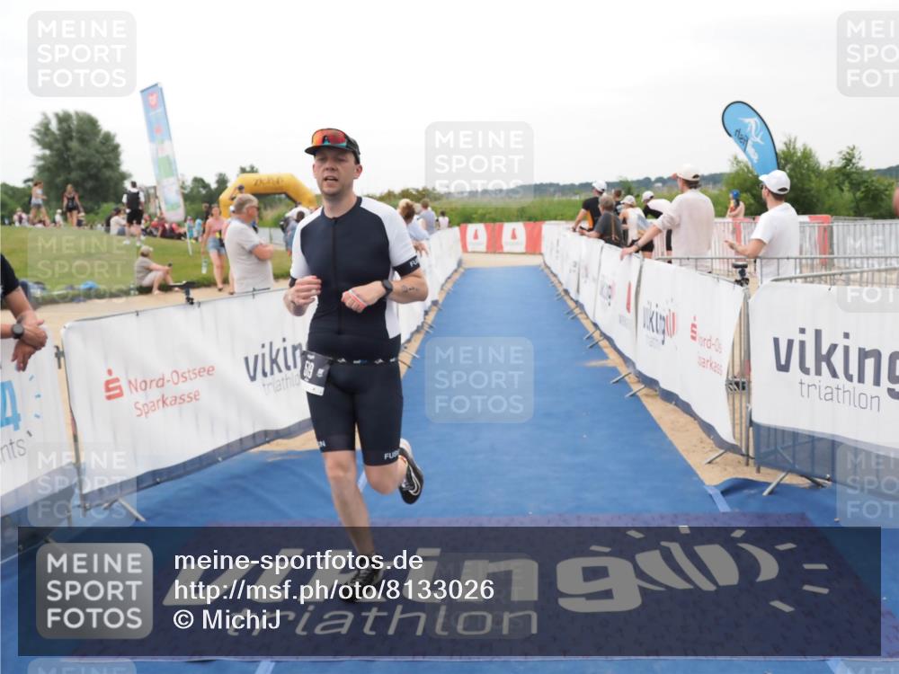 22.06.2025 - Viking Triathlon MichiJ http://msf.ph/oto/8133026 22.06.2025 15:52:29 Ziel 519 meine-sportfotos.de