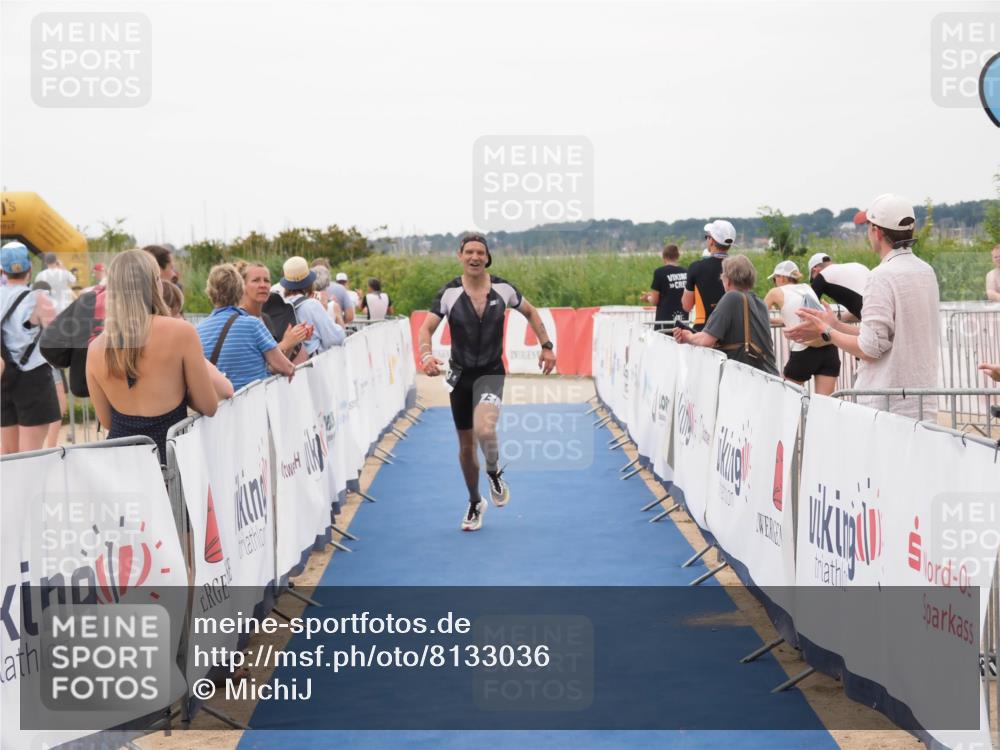 22.06.2025 - Viking Triathlon MichiJ http://msf.ph/oto/8133036 22.06.2025 15:52:49 Ziel 463 meine-sportfotos.de
