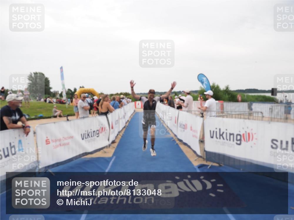 22.06.2025 - Viking Triathlon MichiJ http://msf.ph/oto/8133048 22.06.2025 15:52:51 Ziel 463 meine-sportfotos.de