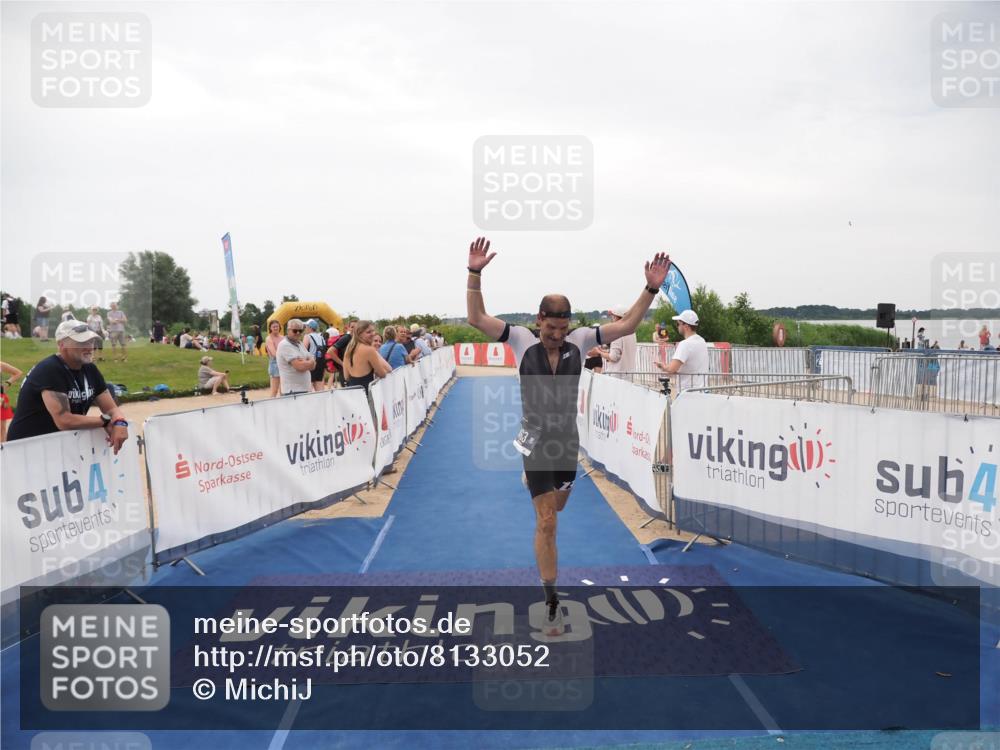 22.06.2025 - Viking Triathlon MichiJ http://msf.ph/oto/8133052 22.06.2025 15:52:51 Ziel 463 meine-sportfotos.de