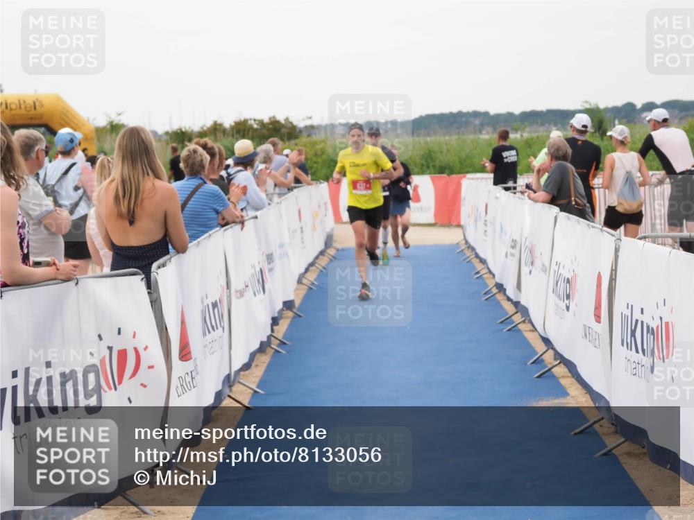 22.06.2025 - Viking Triathlon MichiJ http://msf.ph/oto/8133056 22.06.2025 15:53:35 Ziel 75, 637 meine-sportfotos.de