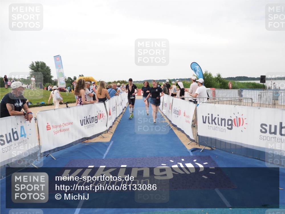 22.06.2025 - Viking Triathlon MichiJ http://msf.ph/oto/8133086 22.06.2025 15:53:39 Ziel 75, 637 meine-sportfotos.de