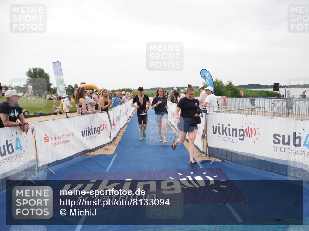 22.06.2025 - Viking Triathlon MichiJ http://msf.ph/oto/8133094 22.06.2025 15:53:40 Ziel 75, 637 meine-sportfotos.de