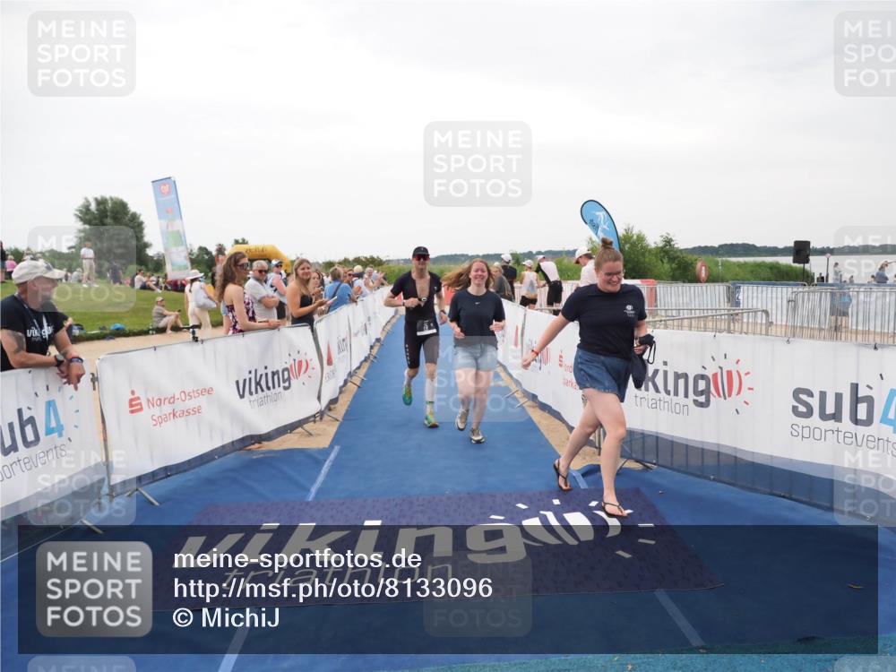 22.06.2025 - Viking Triathlon MichiJ http://msf.ph/oto/8133096 22.06.2025 15:53:40 Ziel 75, 637 meine-sportfotos.de