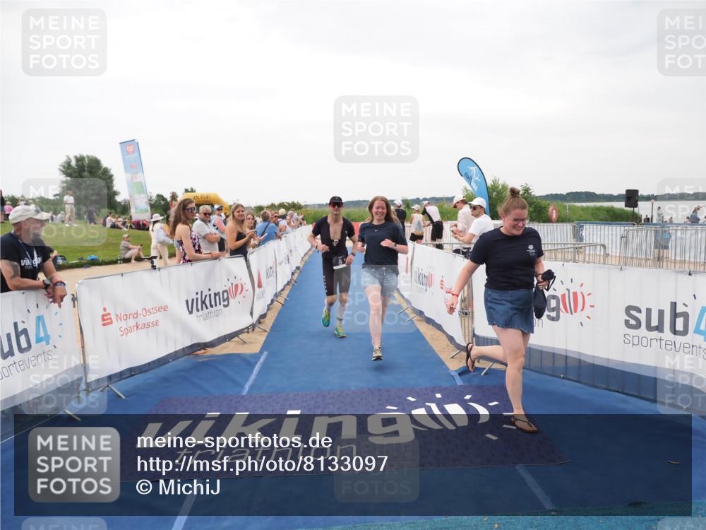 22.06.2025 - Viking Triathlon MichiJ http://msf.ph/oto/8133097 22.06.2025 15:53:40 Ziel 75, 637 meine-sportfotos.de
