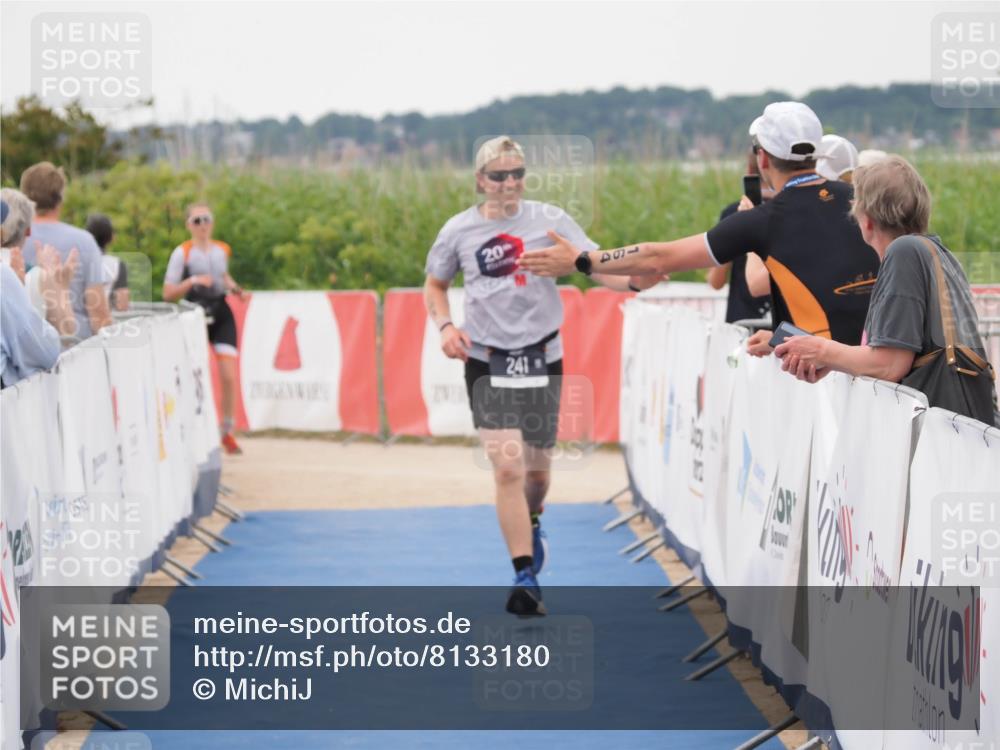 22.06.2025 - Viking Triathlon MichiJ http://msf.ph/oto/8133180 22.06.2025 15:54:15 Ziel 241 meine-sportfotos.de