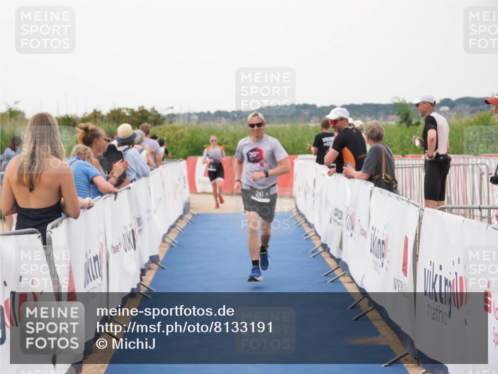 22.06.2025 - Viking Triathlon MichiJ http://msf.ph/oto/8133191 22.06.2025 15:54:16 Ziel 241 meine-sportfotos.de