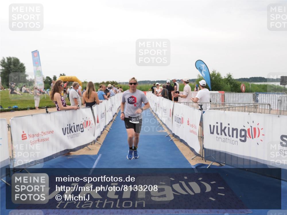 22.06.2025 - Viking Triathlon MichiJ http://msf.ph/oto/8133208 22.06.2025 15:54:18 Ziel 43, 241 meine-sportfotos.de