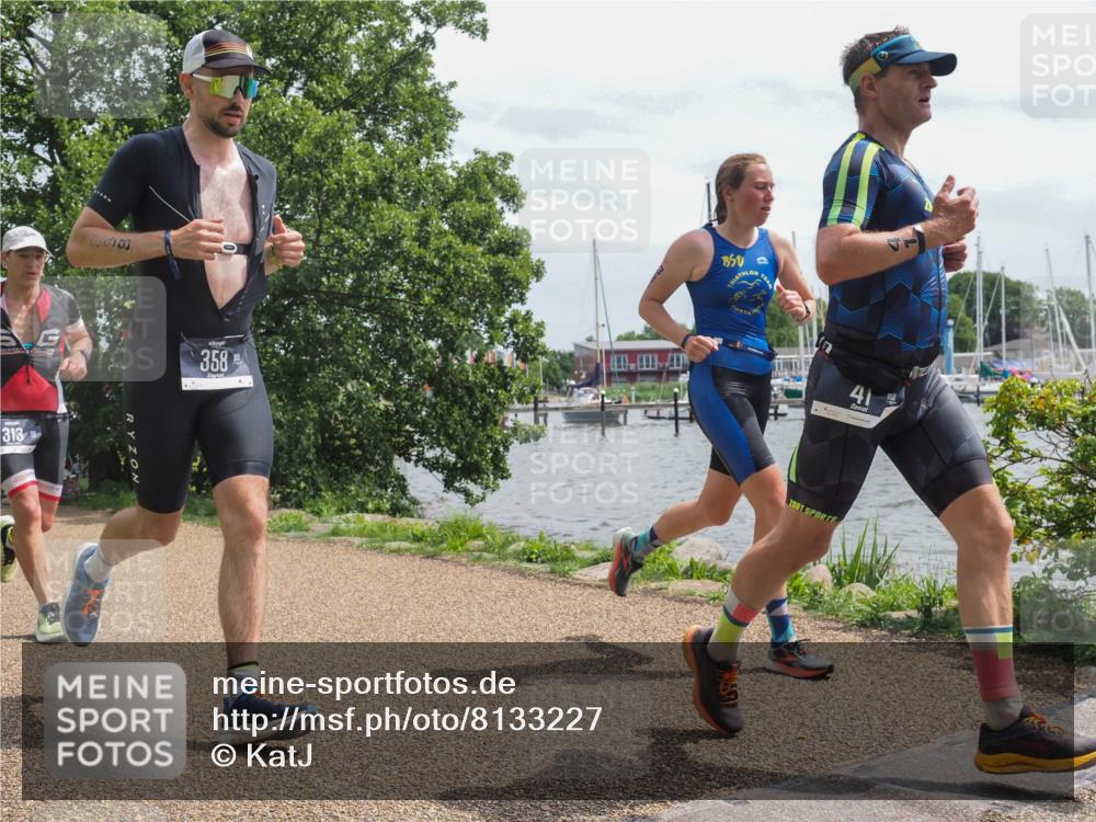 22.06.2025 - Viking Triathlon KatJ http://msf.ph/oto/8133227 22.06.2025 14:04:36 Laufen 41, 72, 313, 358, 366, 383 meine-sportfotos.de