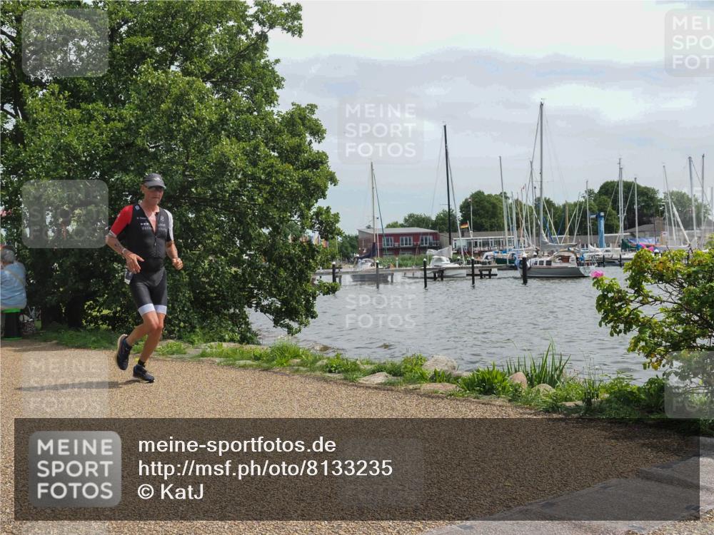 22.06.2025 - Viking Triathlon KatJ http://msf.ph/oto/8133235 22.06.2025 14:04:41 Laufen 63 meine-sportfotos.de