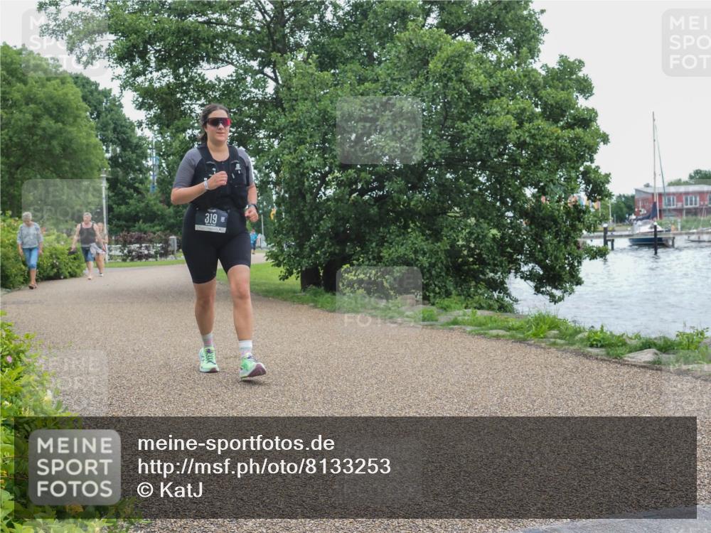 22.06.2025 - Viking Triathlon KatJ http://msf.ph/oto/8133253 22.06.2025 15:45:45 Laufen 319 meine-sportfotos.de
