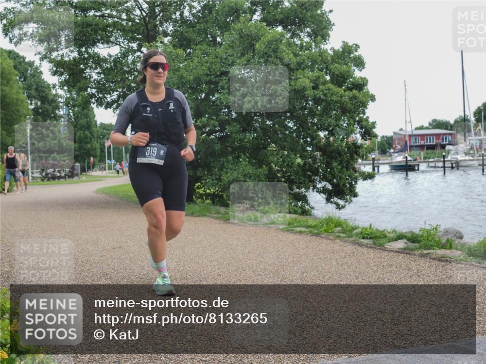 22.06.2025 - Viking Triathlon KatJ http://msf.ph/oto/8133265 22.06.2025 15:45:45 Laufen 319 meine-sportfotos.de