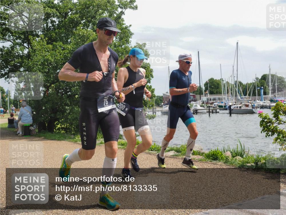 22.06.2025 - Viking Triathlon KatJ http://msf.ph/oto/8133335 22.06.2025 14:05:20 Laufen 75, 200, 375, 397, 495 meine-sportfotos.de
