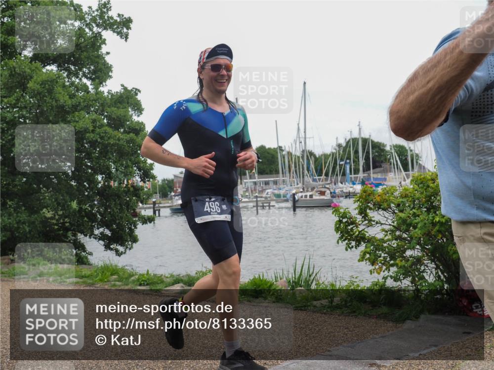 22.06.2025 - Viking Triathlon KatJ http://msf.ph/oto/8133365 22.06.2025 15:46:39 Laufen 496 meine-sportfotos.de