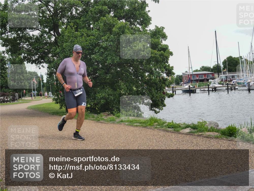 22.06.2025 - Viking Triathlon KatJ http://msf.ph/oto/8133434 22.06.2025 15:48:04 Laufen 276 meine-sportfotos.de