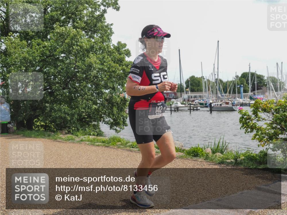 22.06.2025 - Viking Triathlon KatJ http://msf.ph/oto/8133456 22.06.2025 14:05:55 Laufen 142 meine-sportfotos.de