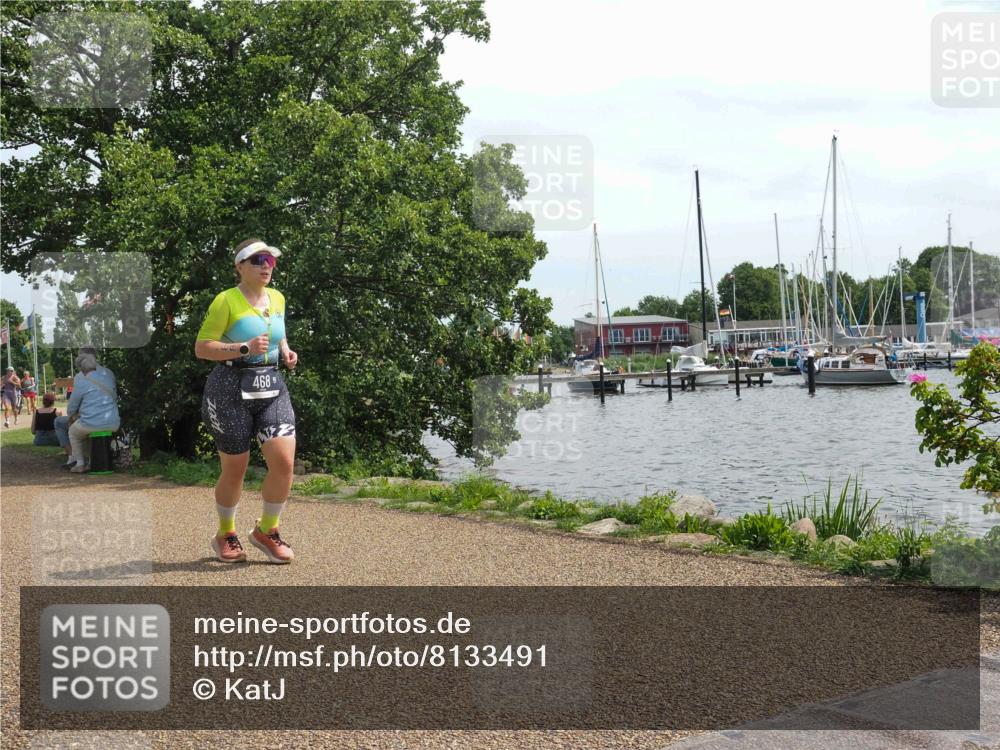 22.06.2025 - Viking Triathlon KatJ http://msf.ph/oto/8133491 22.06.2025 14:06:05 Laufen 402, 468 meine-sportfotos.de