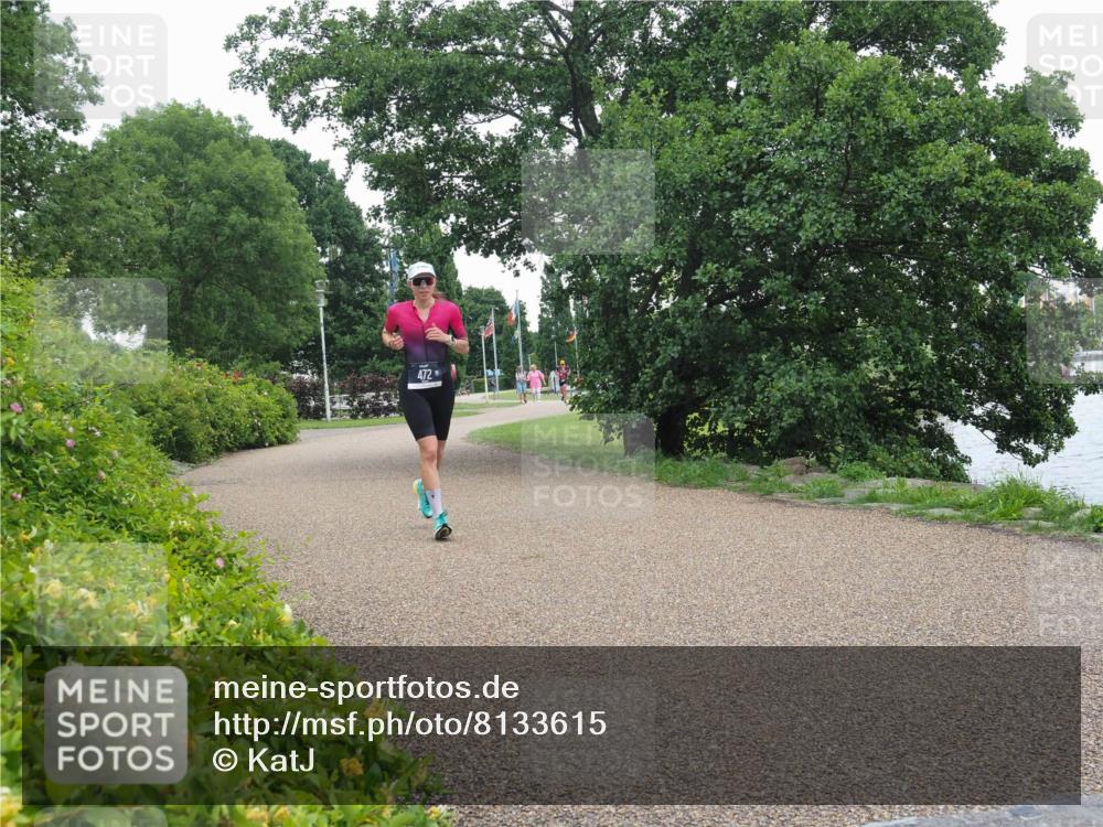 22.06.2025 - Viking Triathlon KatJ http://msf.ph/oto/8133615 22.06.2025 15:49:36 Laufen 472 meine-sportfotos.de
