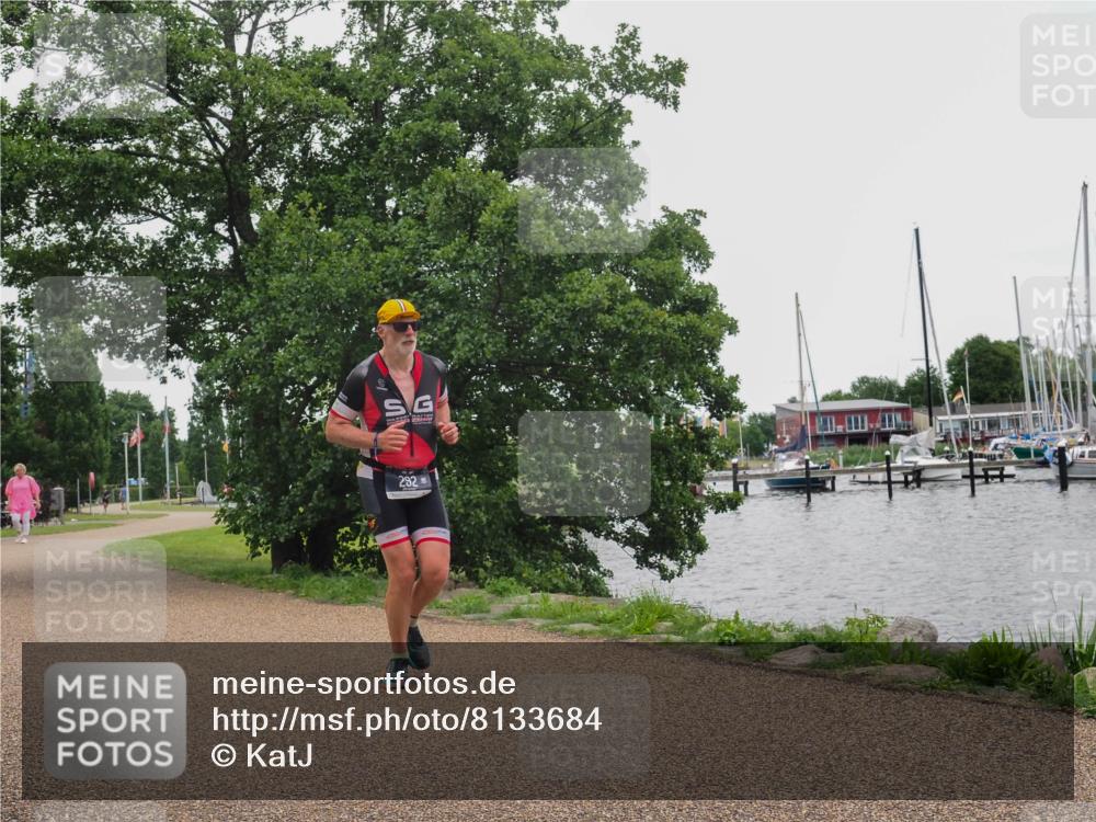 22.06.2025 - Viking Triathlon KatJ http://msf.ph/oto/8133684 22.06.2025 15:49:55 Laufen 292 meine-sportfotos.de