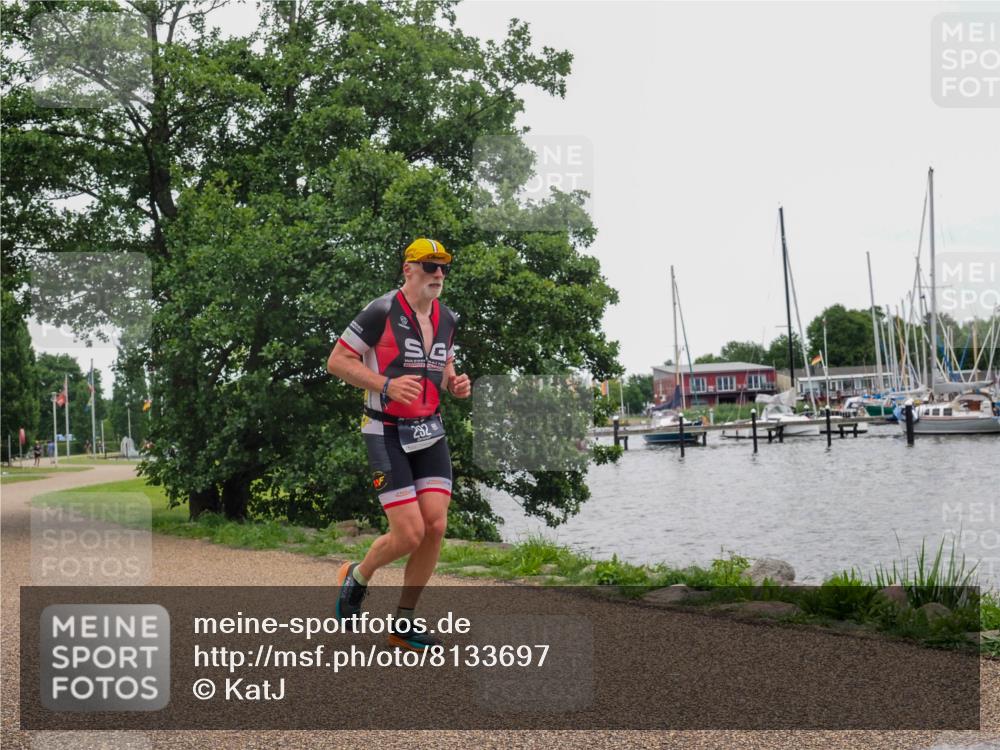 22.06.2025 - Viking Triathlon KatJ http://msf.ph/oto/8133697 22.06.2025 15:49:55 Laufen 292 meine-sportfotos.de