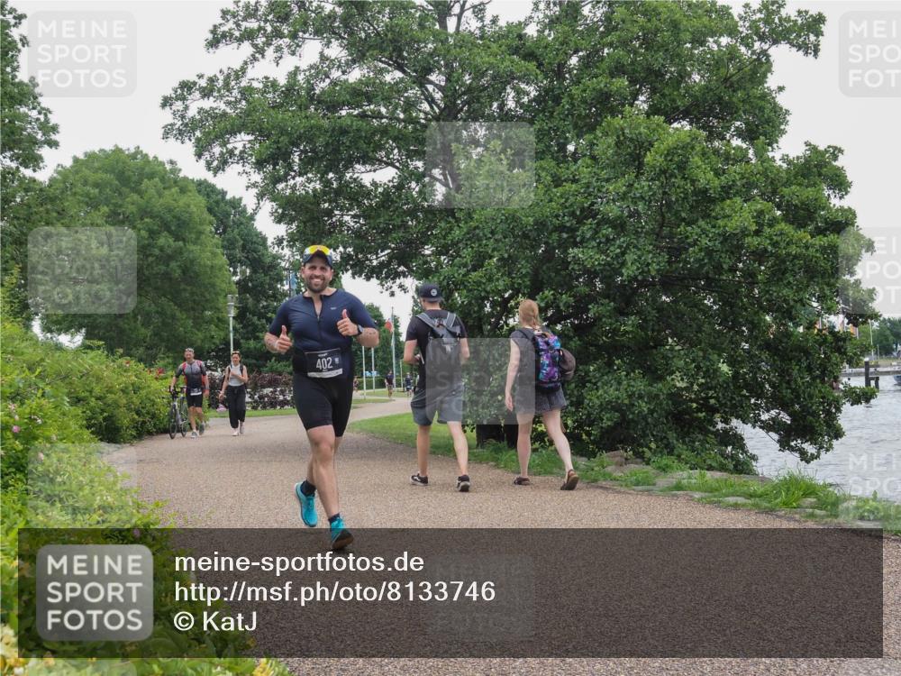 22.06.2025 - Viking Triathlon KatJ http://msf.ph/oto/8133746 22.06.2025 15:50:30 Laufen 402 meine-sportfotos.de