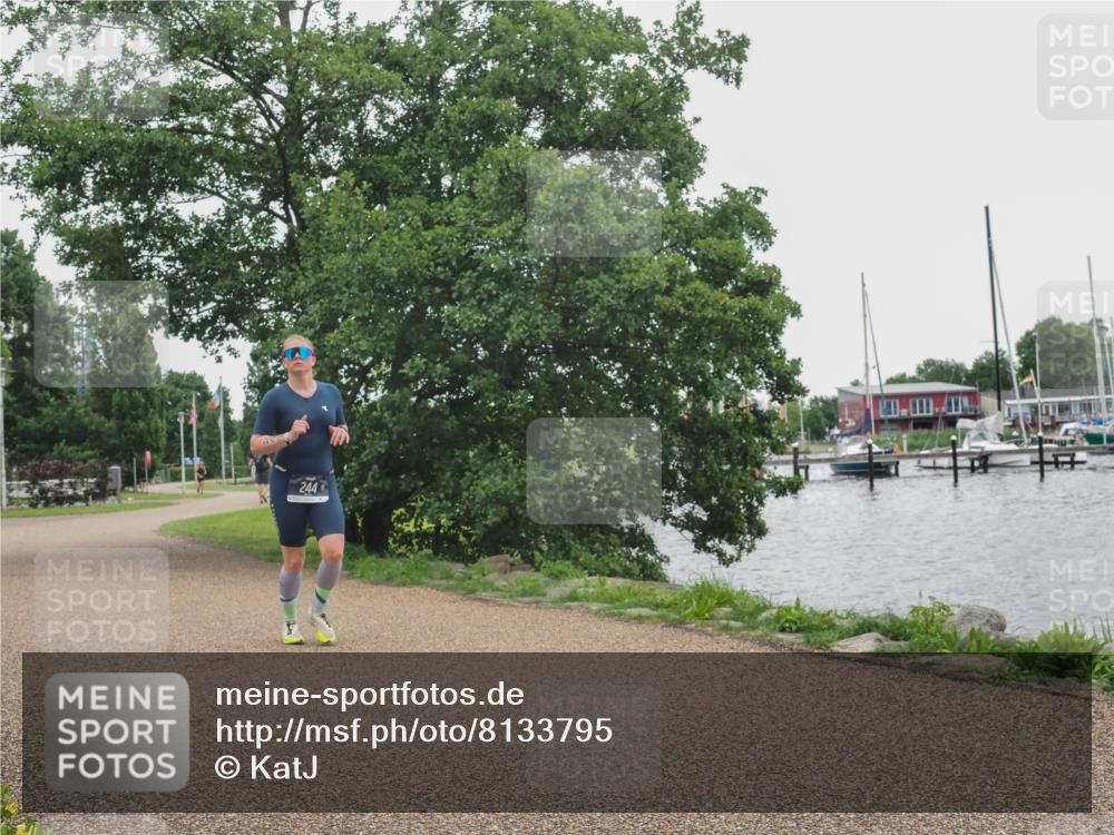22.06.2025 - Viking Triathlon KatJ http://msf.ph/oto/8133795 22.06.2025 15:50:53 Laufen 244 meine-sportfotos.de