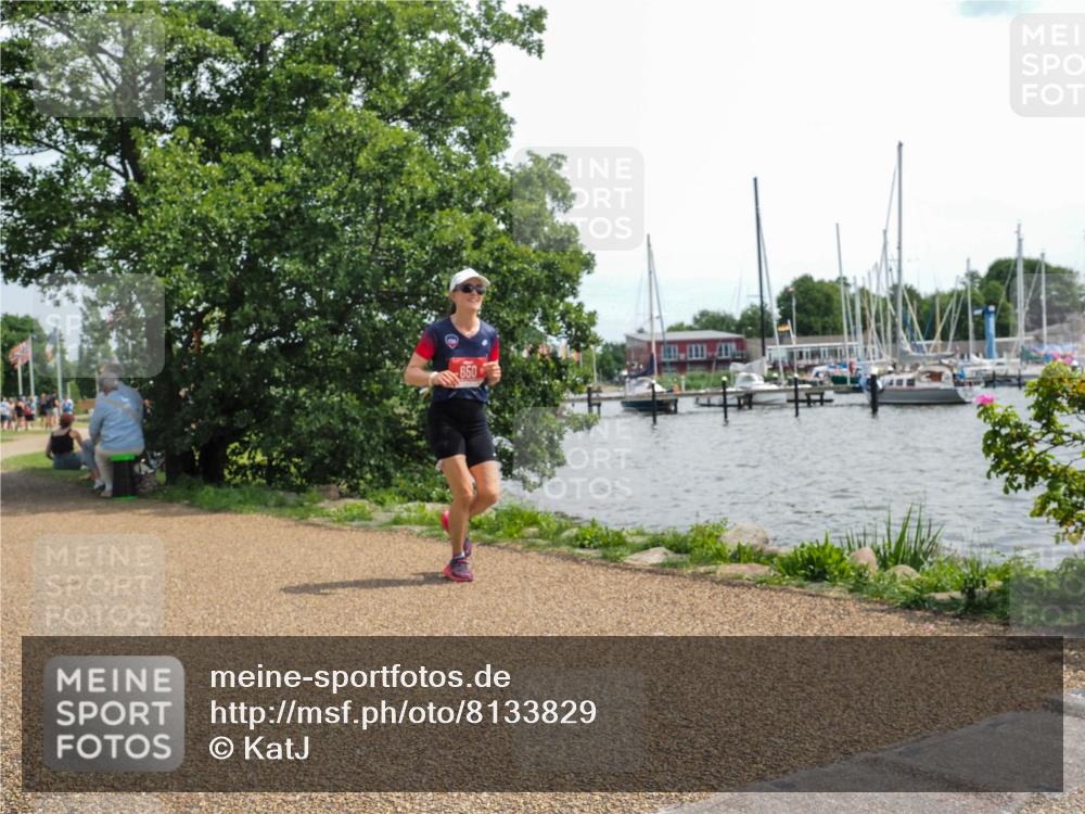 22.06.2025 - Viking Triathlon KatJ http://msf.ph/oto/8133829 22.06.2025 14:07:31 Laufen 157, 648, 650 meine-sportfotos.de