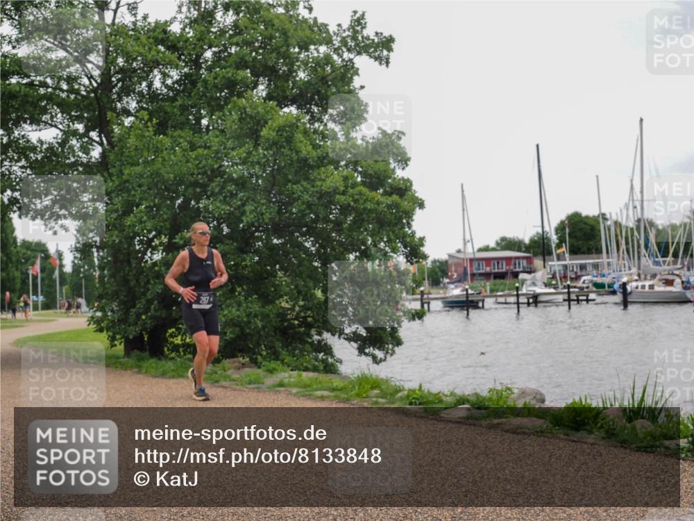 22.06.2025 - Viking Triathlon KatJ http://msf.ph/oto/8133848 22.06.2025 15:51:18 Laufen 267 meine-sportfotos.de