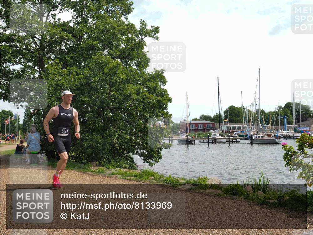 22.06.2025 - Viking Triathlon KatJ http://msf.ph/oto/8133969 22.06.2025 14:08:09 Laufen 513 meine-sportfotos.de