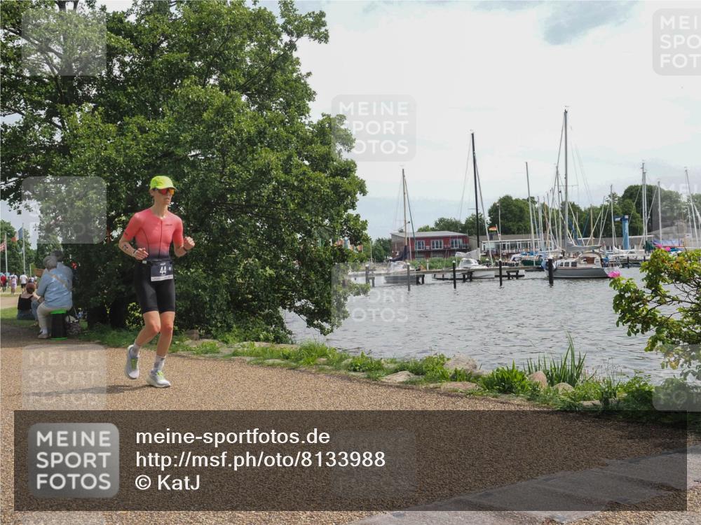 22.06.2025 - Viking Triathlon KatJ http://msf.ph/oto/8133988 22.06.2025 14:09:19 Laufen 44 meine-sportfotos.de