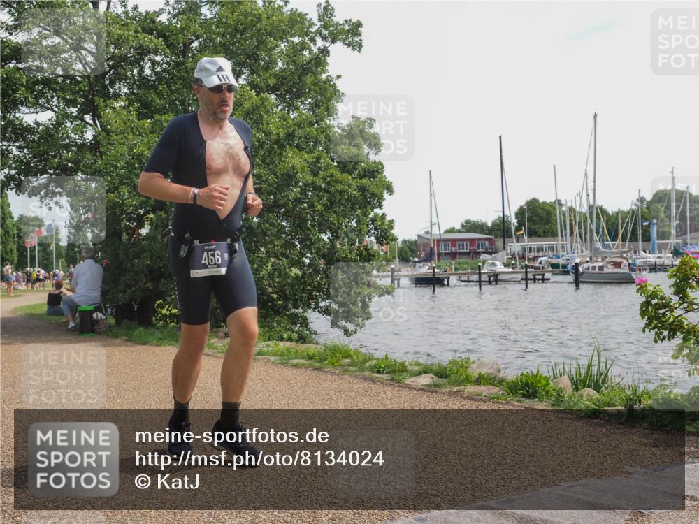 22.06.2025 - Viking Triathlon KatJ http://msf.ph/oto/8134024 22.06.2025 14:09:48 Laufen 376, 456 meine-sportfotos.de