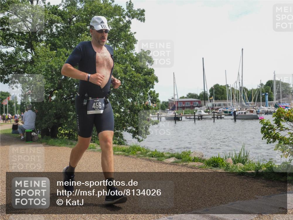 22.06.2025 - Viking Triathlon KatJ http://msf.ph/oto/8134026 22.06.2025 14:09:48 Laufen 376, 456 meine-sportfotos.de