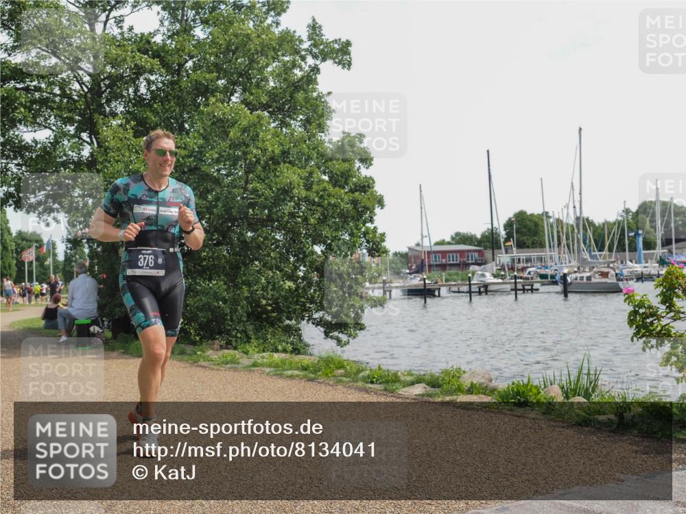 22.06.2025 - Viking Triathlon KatJ http://msf.ph/oto/8134041 22.06.2025 14:09:51 Laufen 376, 456 meine-sportfotos.de