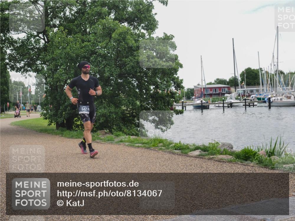 22.06.2025 - Viking Triathlon KatJ http://msf.ph/oto/8134067 22.06.2025 15:55:27 Laufen 542 meine-sportfotos.de