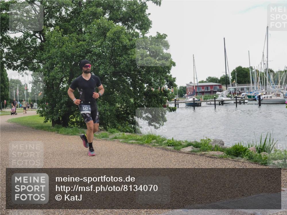 22.06.2025 - Viking Triathlon KatJ http://msf.ph/oto/8134070 22.06.2025 15:55:27 Laufen 542 meine-sportfotos.de