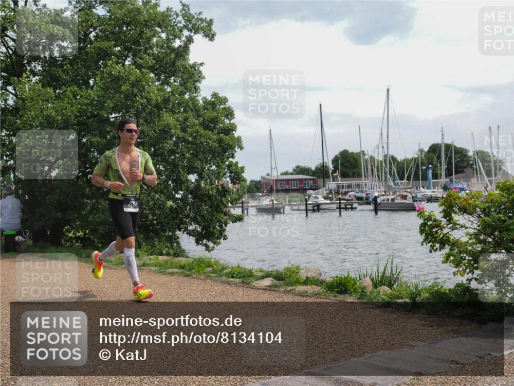 22.06.2025 - Viking Triathlon KatJ http://msf.ph/oto/8134104 22.06.2025 14:10:11 Laufen 220, 357 meine-sportfotos.de