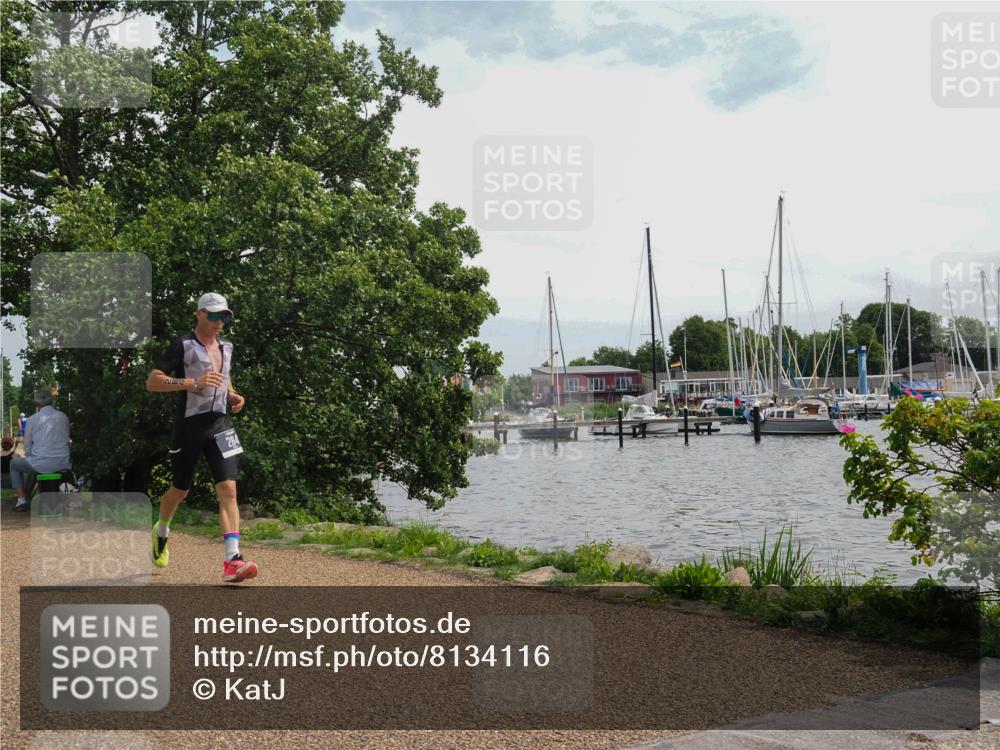 22.06.2025 - Viking Triathlon KatJ http://msf.ph/oto/8134116 22.06.2025 14:10:15 Laufen 284 meine-sportfotos.de