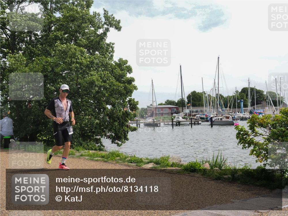 22.06.2025 - Viking Triathlon KatJ http://msf.ph/oto/8134118 22.06.2025 14:10:15 Laufen 284 meine-sportfotos.de