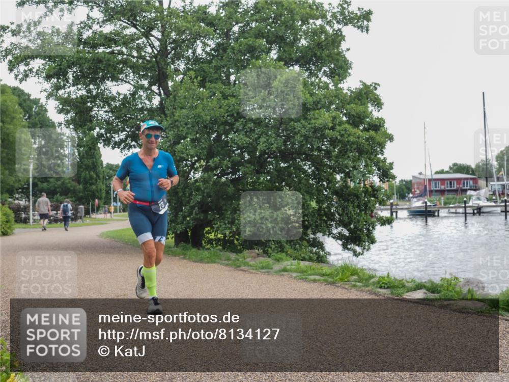 22.06.2025 - Viking Triathlon KatJ http://msf.ph/oto/8134127 22.06.2025 15:56:55 Laufen 23 meine-sportfotos.de
