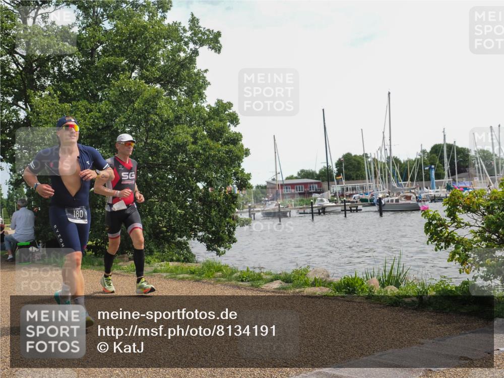 22.06.2025 - Viking Triathlon KatJ http://msf.ph/oto/8134191 22.06.2025 14:10:44 Laufen 46, 145, 150, 180 meine-sportfotos.de