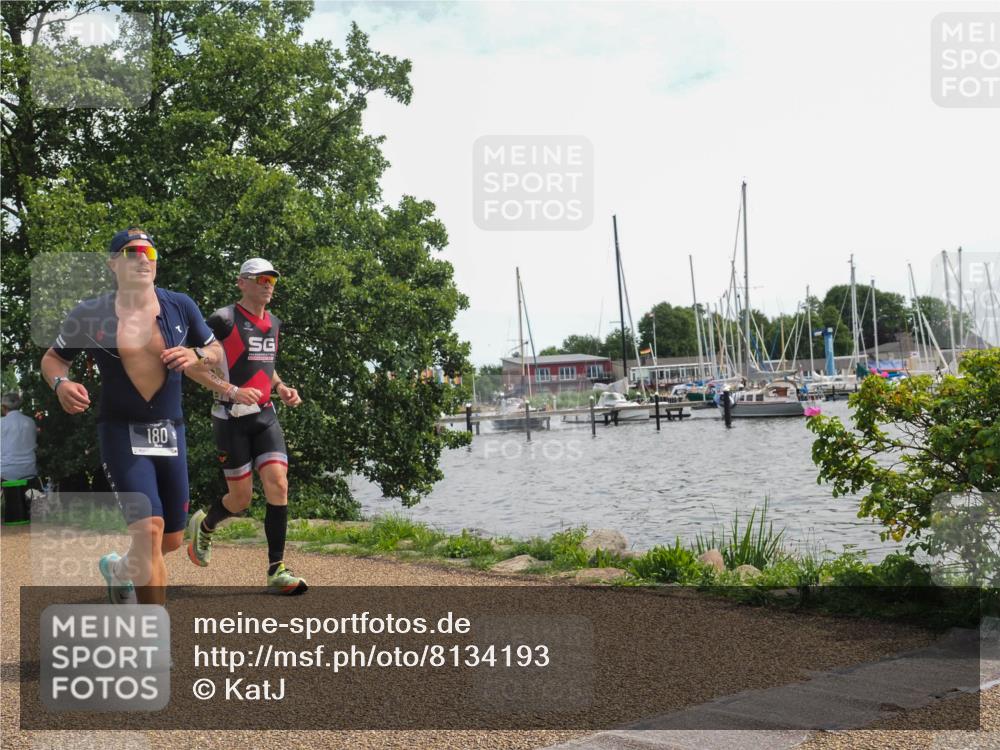 22.06.2025 - Viking Triathlon KatJ http://msf.ph/oto/8134193 22.06.2025 14:10:44 Laufen 46, 145, 150, 180 meine-sportfotos.de