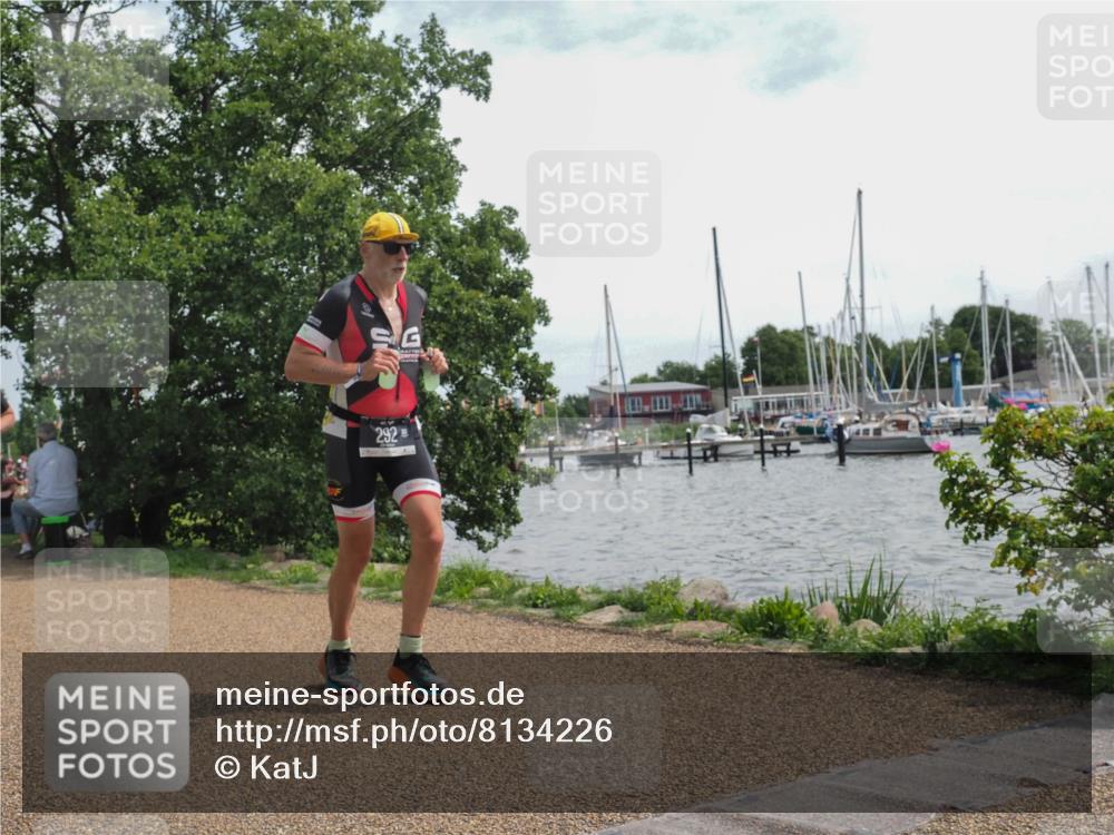 22.06.2025 - Viking Triathlon KatJ http://msf.ph/oto/8134226 22.06.2025 14:10:49 Laufen 46, 93, 292 meine-sportfotos.de